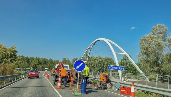 Võru–Põlva Kirumpää sillal suleti remonditöödeks üks sõidusuund